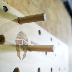 Wall-Mounted Peg Board -sports advantage shop 400525.2 05